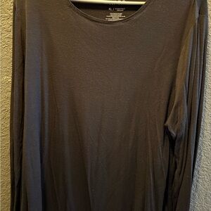 Apt. 9 black Long Sleeve Tee